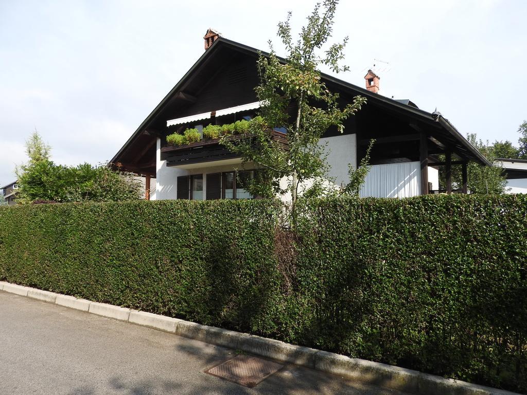 Guest House Vera Μπλεντ Εξωτερικό φωτογραφία