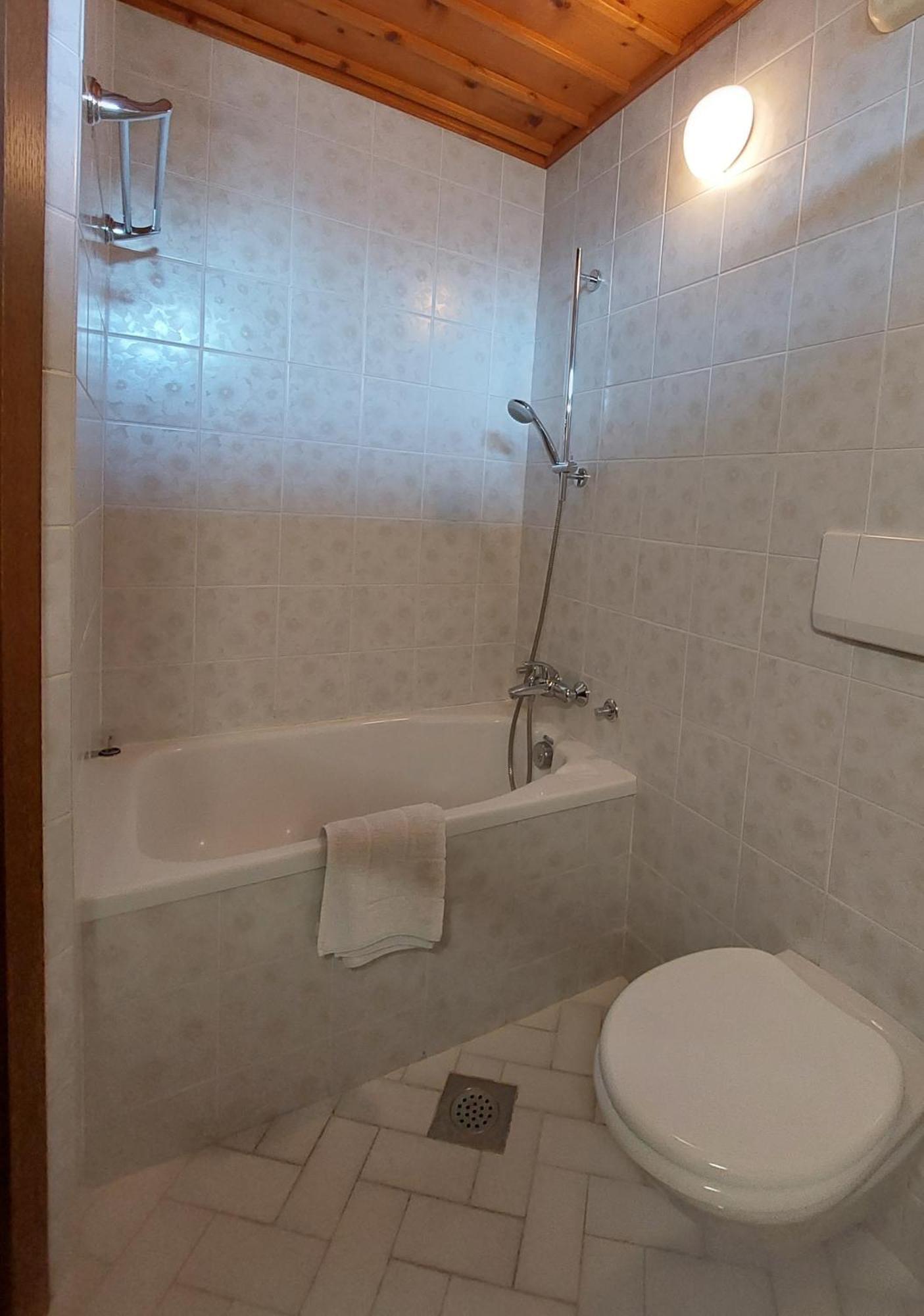 Guest House Vera Μπλεντ Δωμάτιο φωτογραφία