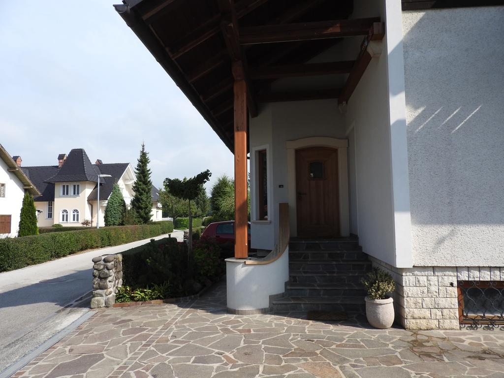 Guest House Vera Μπλεντ Εξωτερικό φωτογραφία